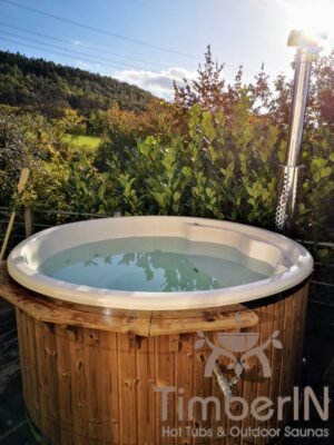 Houtgestookte Hottub Jacuzzi Met Massagejts – TimberIN Rojal (4)