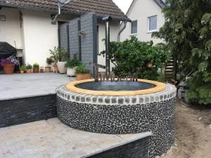 Wellness Hot Tub Met Externe Houtkachel (8)