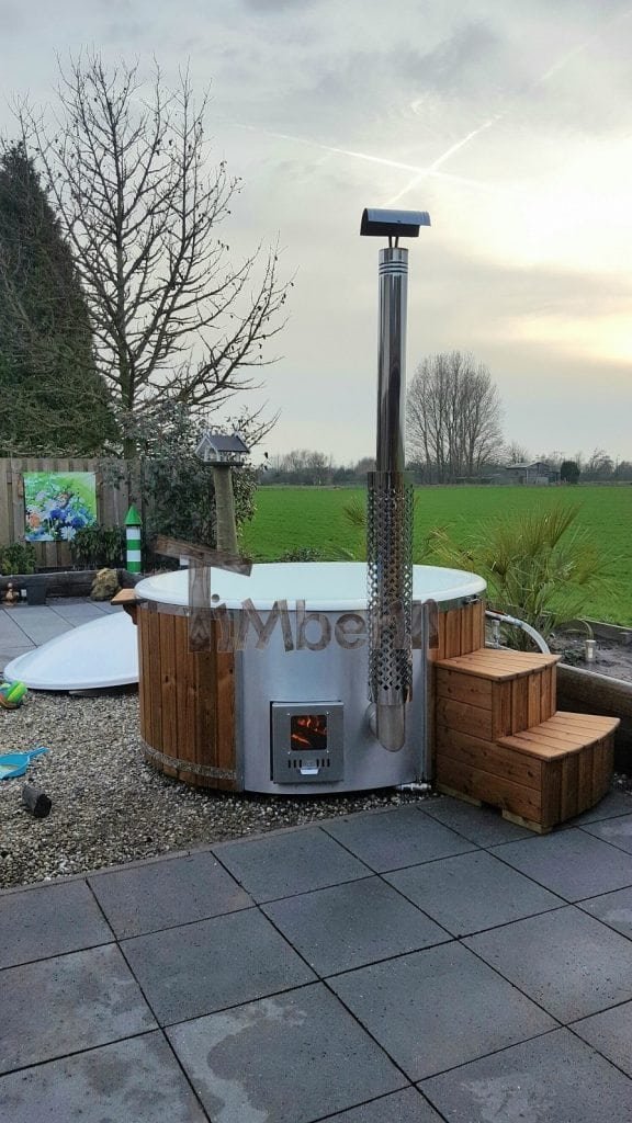 Hottub Fiberglas Met Geïntegreerde Kachel Thermohout Wellness Royal, Marcel, Batenburg, Netherland (4)