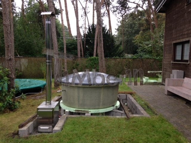 Hottub Ingraven Fiberglas Terras Model, Werner, Wuustwezel, Belgium (6)