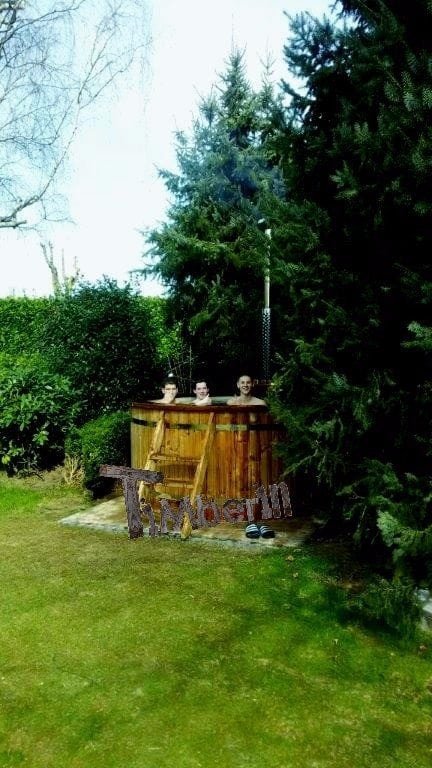Houtgestookte Hottub Met Kunststof, Sylvia, Belfeld, Netherlands (2)