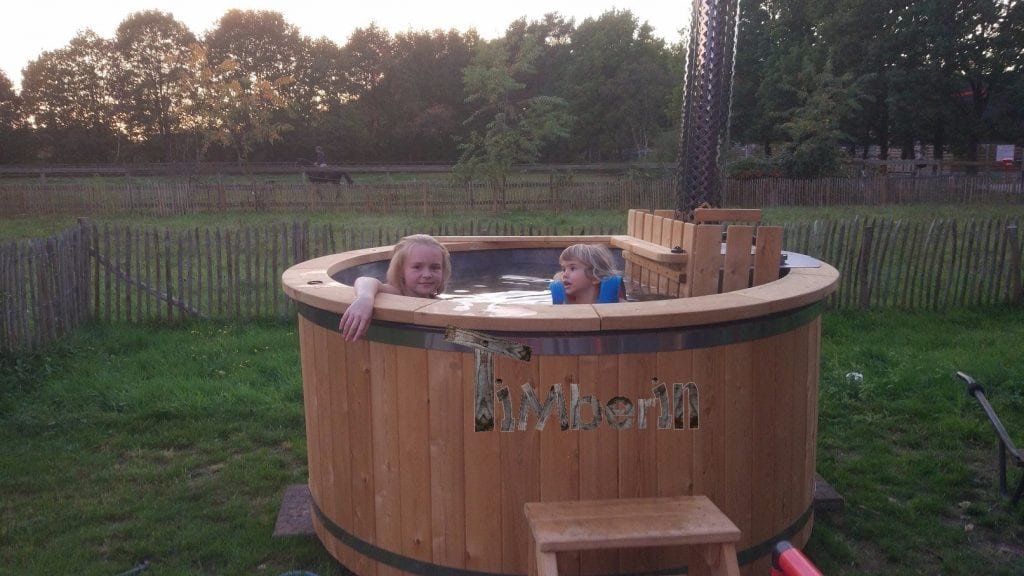 Hottub Glasvezel Met Interieur Kachel Wellness Basic, Gert, Lummen, Belgium (2)