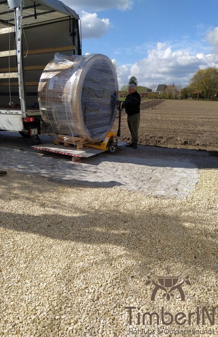 Houtgestookte Hottub Met Massagejts TimberIN Rojal, Dirk, Meulebeke, België (2)