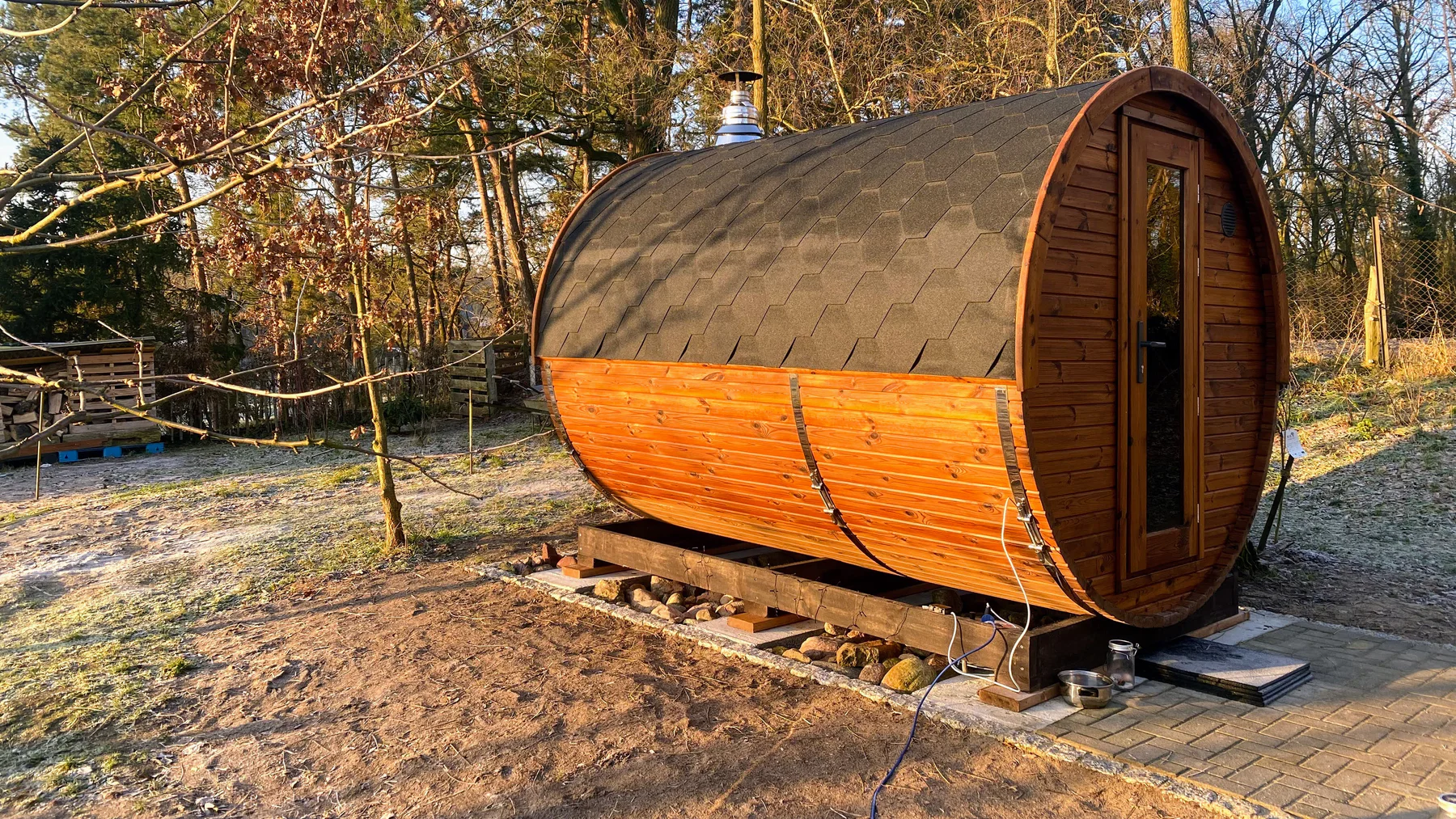TimberIN-buitensauna op een voorbereide ondergrond